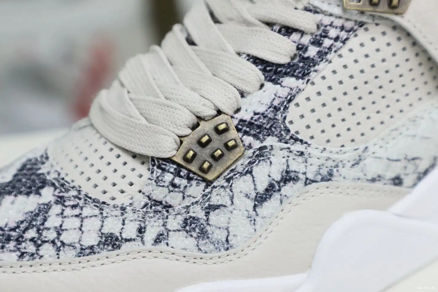 4 Air Kimikick snakeskin retro Jordan Jordan 0512